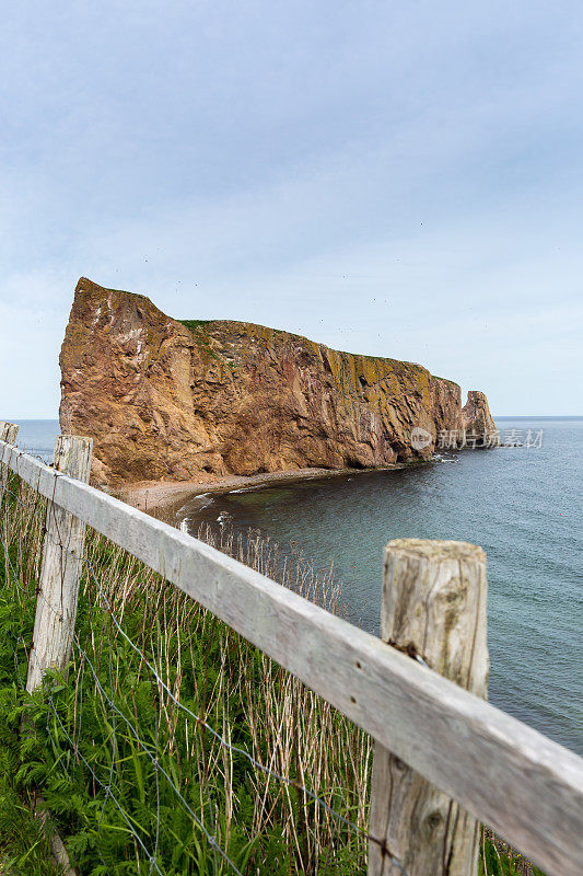 Perce Rock在Perce，魁北克，加拿大